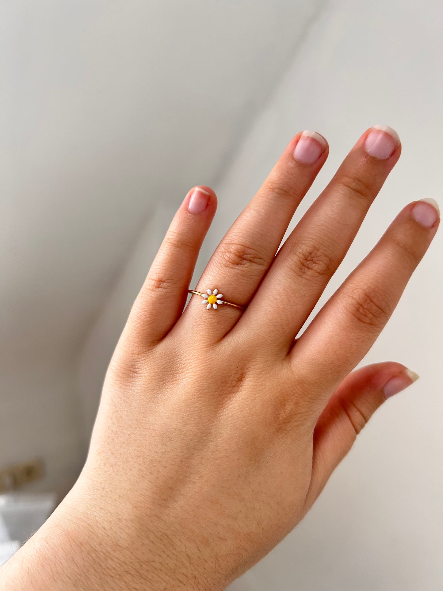 Mini White Flower Ring