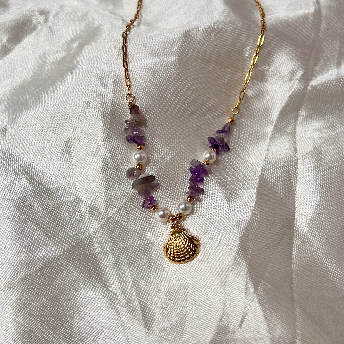 Amethyst Shell Necklace Gold