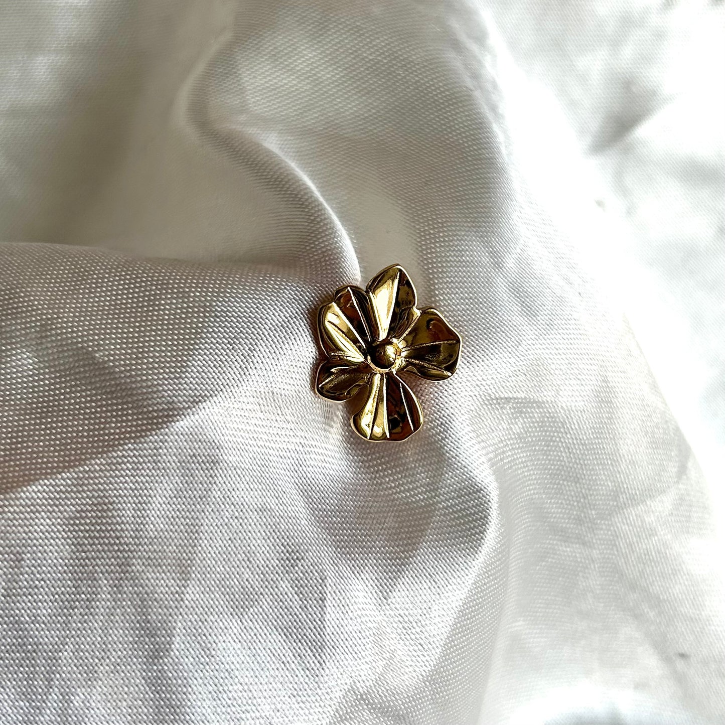 stainless steel studs