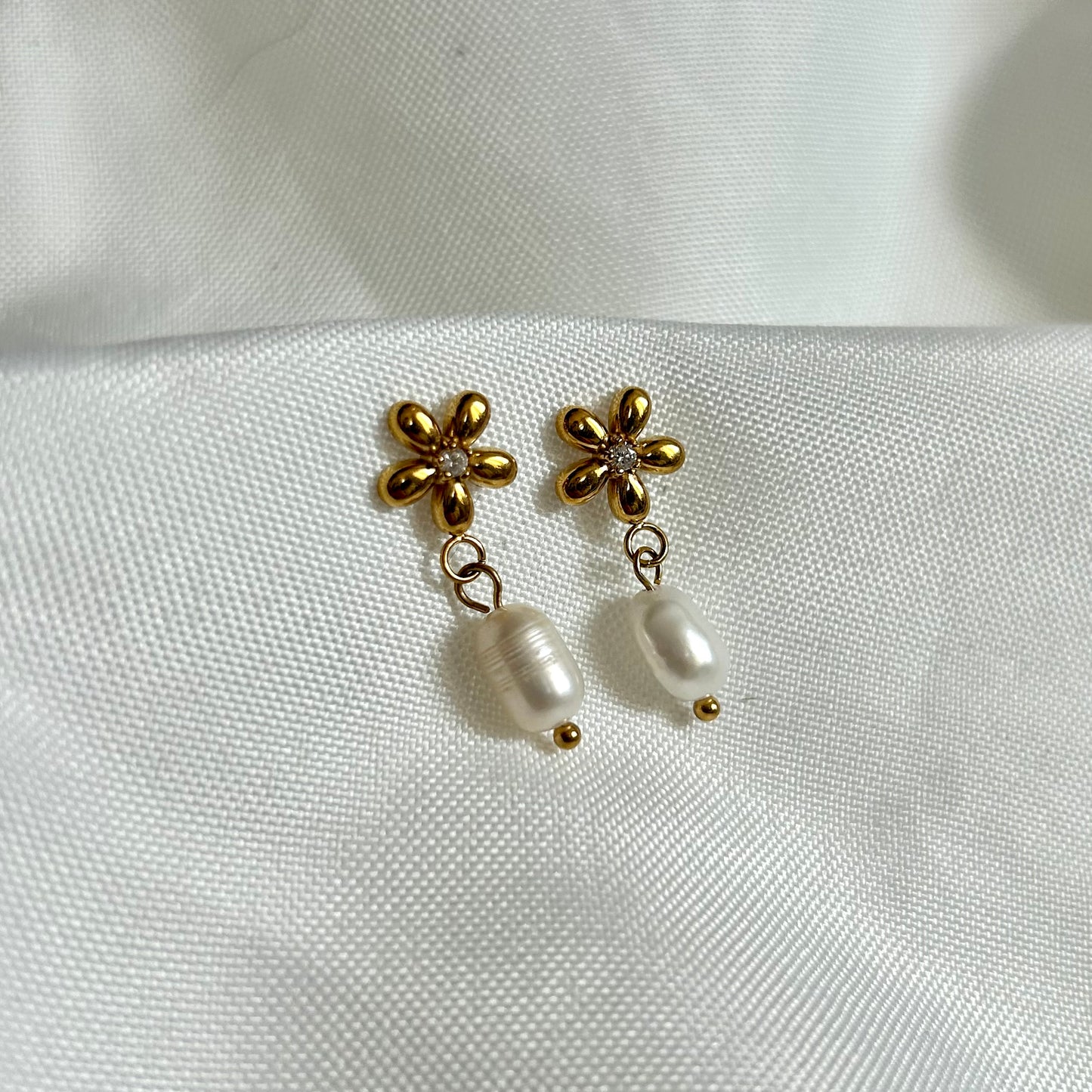 gold flower studs with freshwater pearls