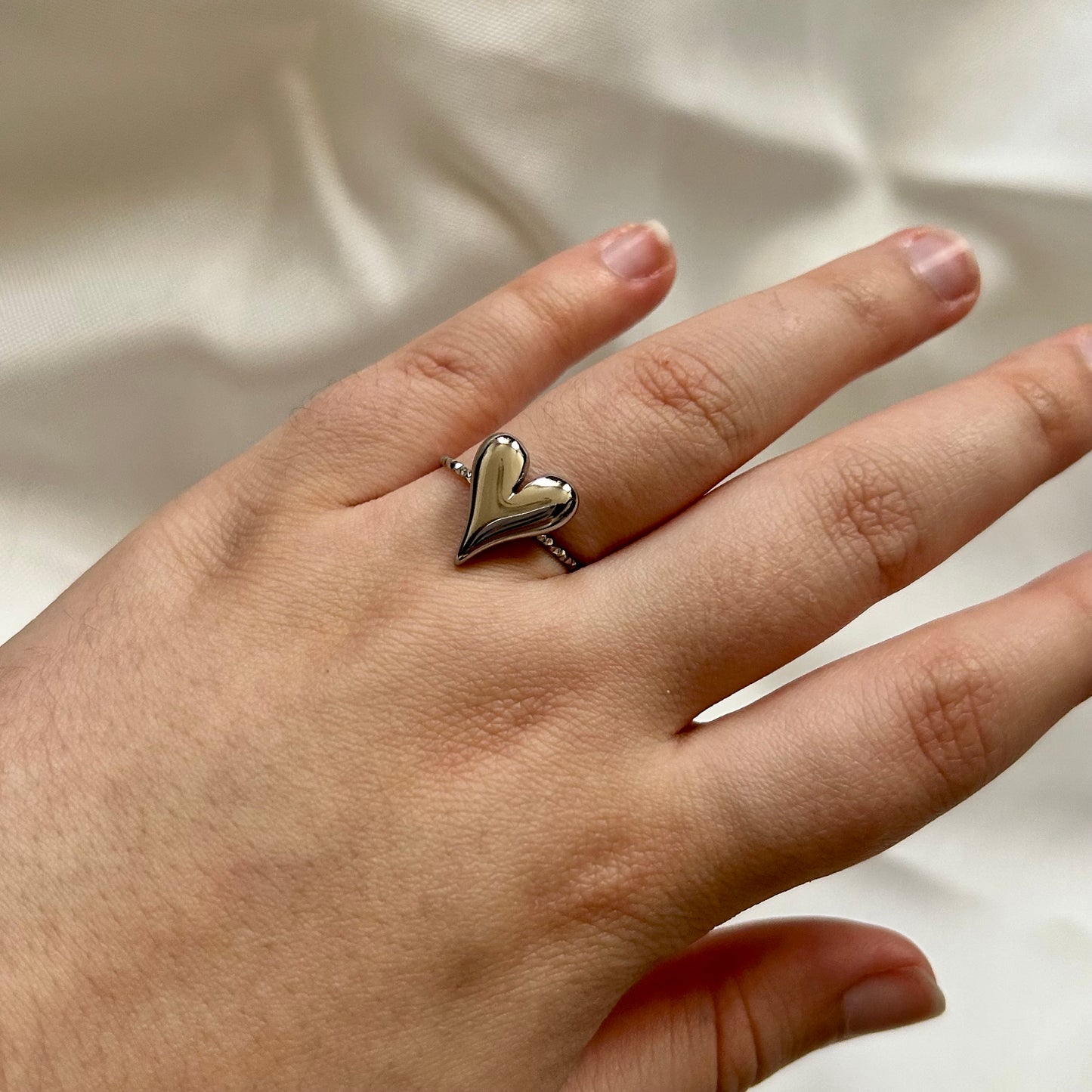 simple heart ring in silver