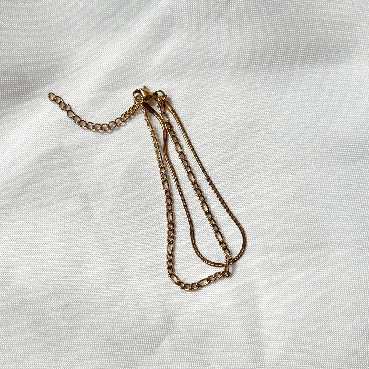 bracelet with 2 chains