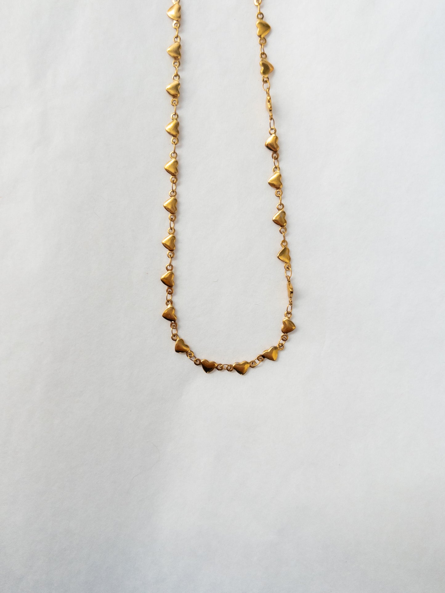 gold heart chain necklace