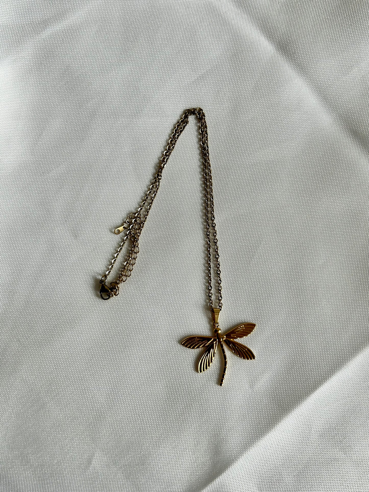 stainless steel necklace with dragonfly