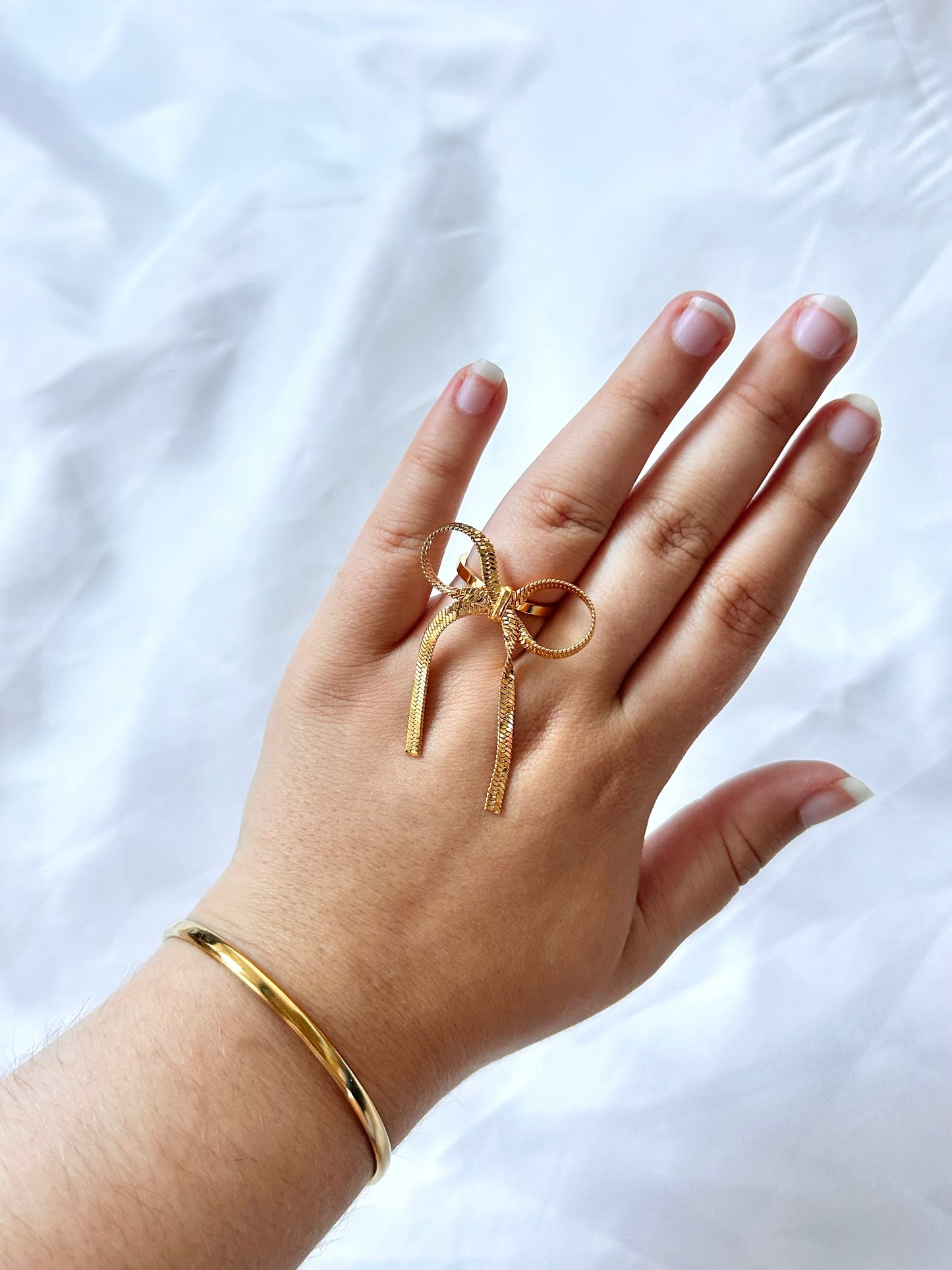 Snake Chain Bow Ring