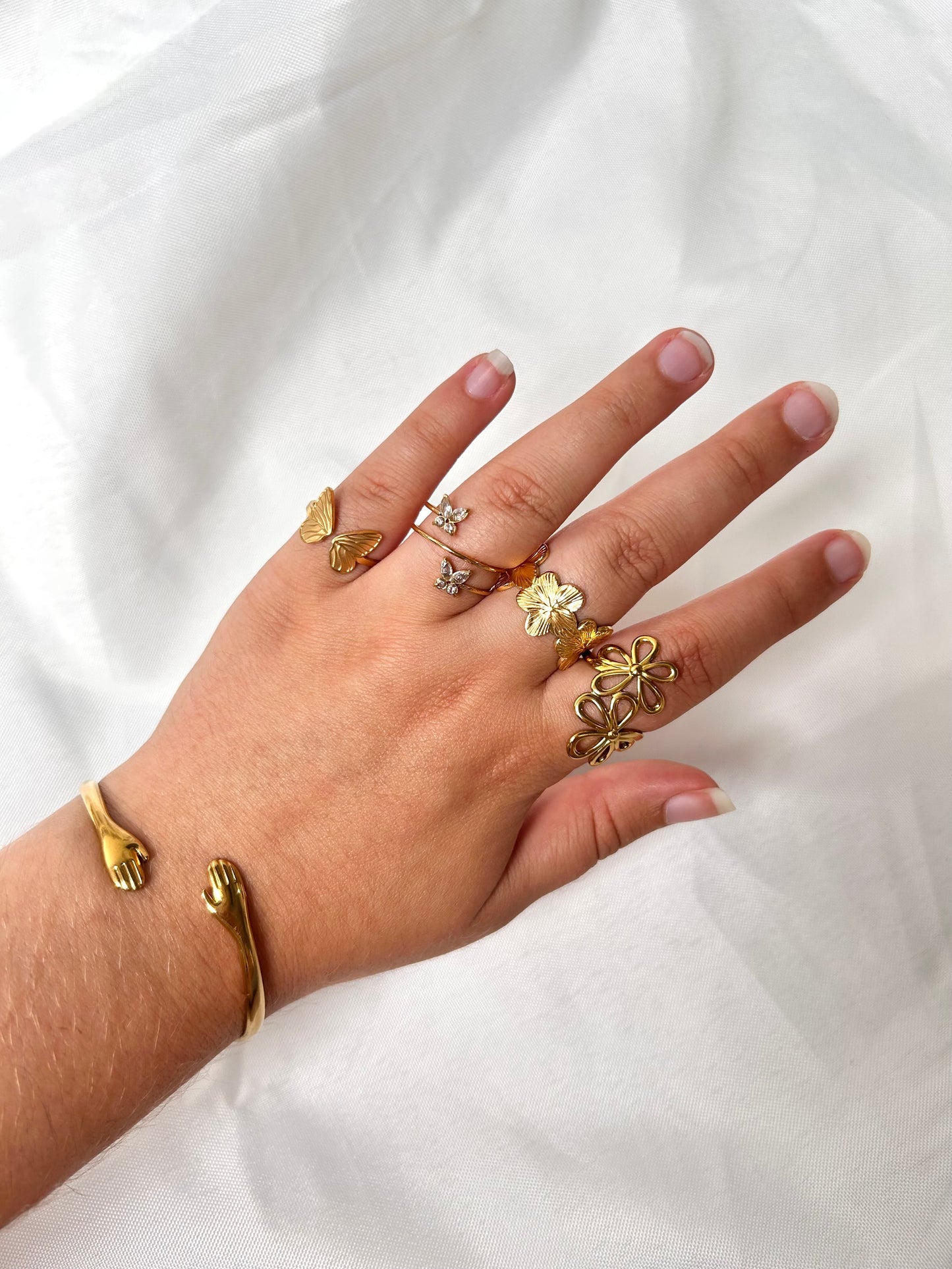 Mini Hibiscus Ring