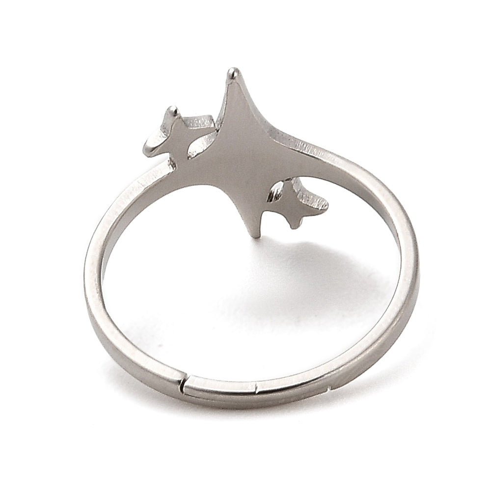 ring with star silver