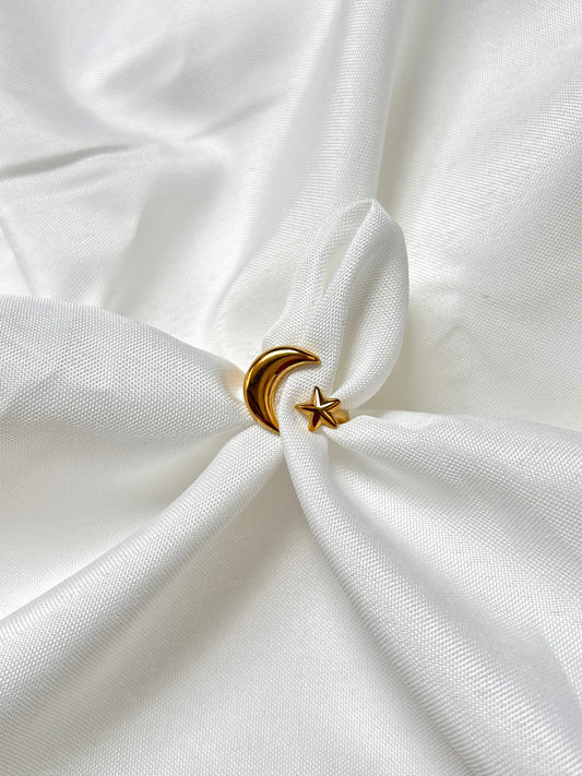 Moon & Star Ring