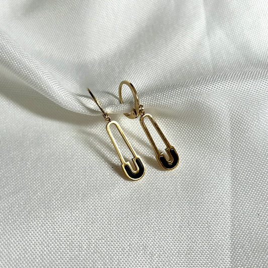 Paperclip Earrings Gold