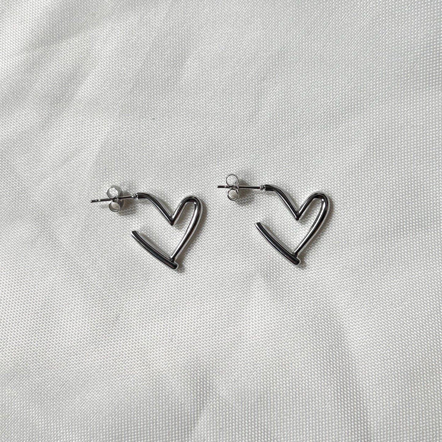 Heart Studs Silver