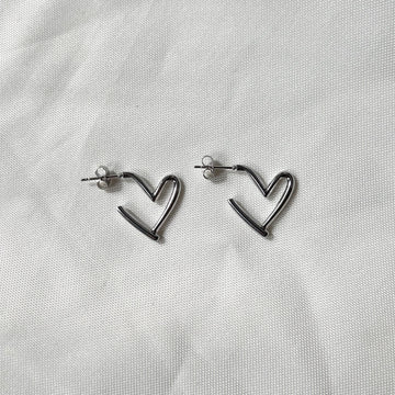 silver heart studs
