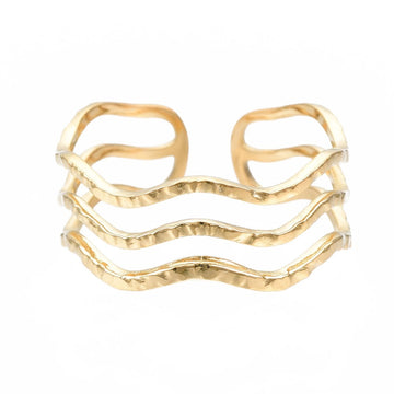 Wavy Ring
