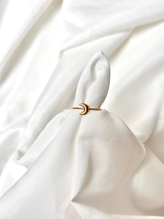 Mini Moon Ring