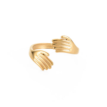 gold hug ring