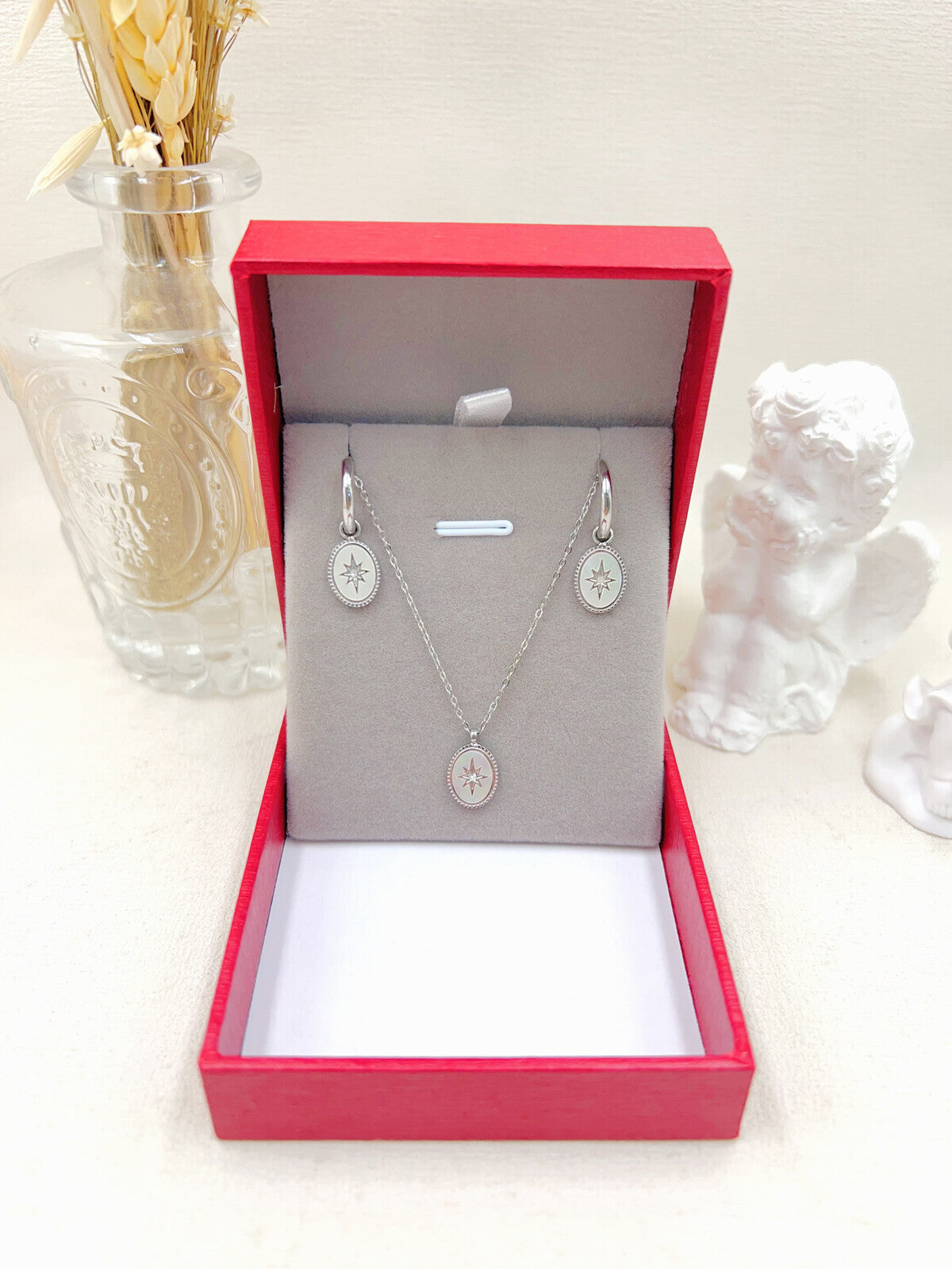 Oval Set Silver